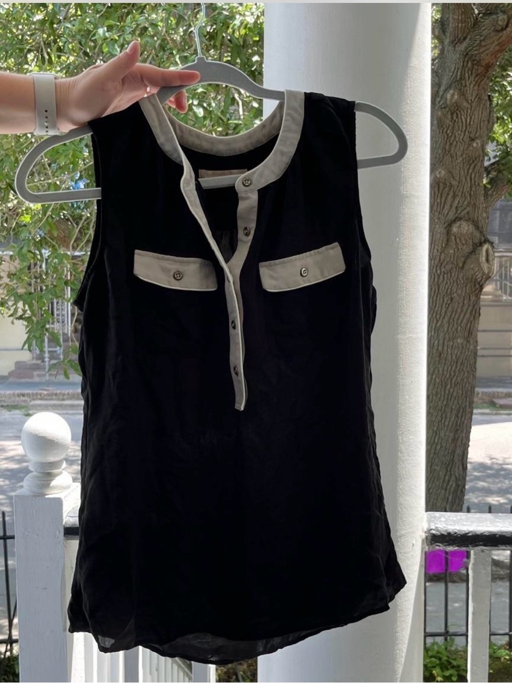 Banana Republic Black Sleeveless Top with Cream Trim